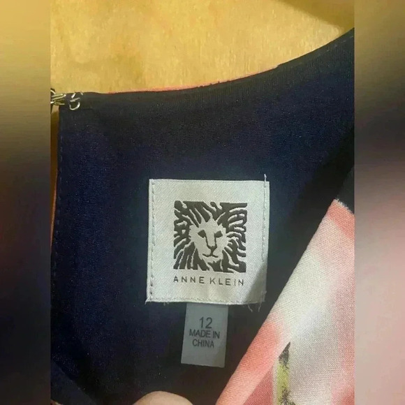 Anne Klein Navy Floral Sleeveless Keyhole Fully Lined Dress Size 12 NWT - Picture 8 of 12